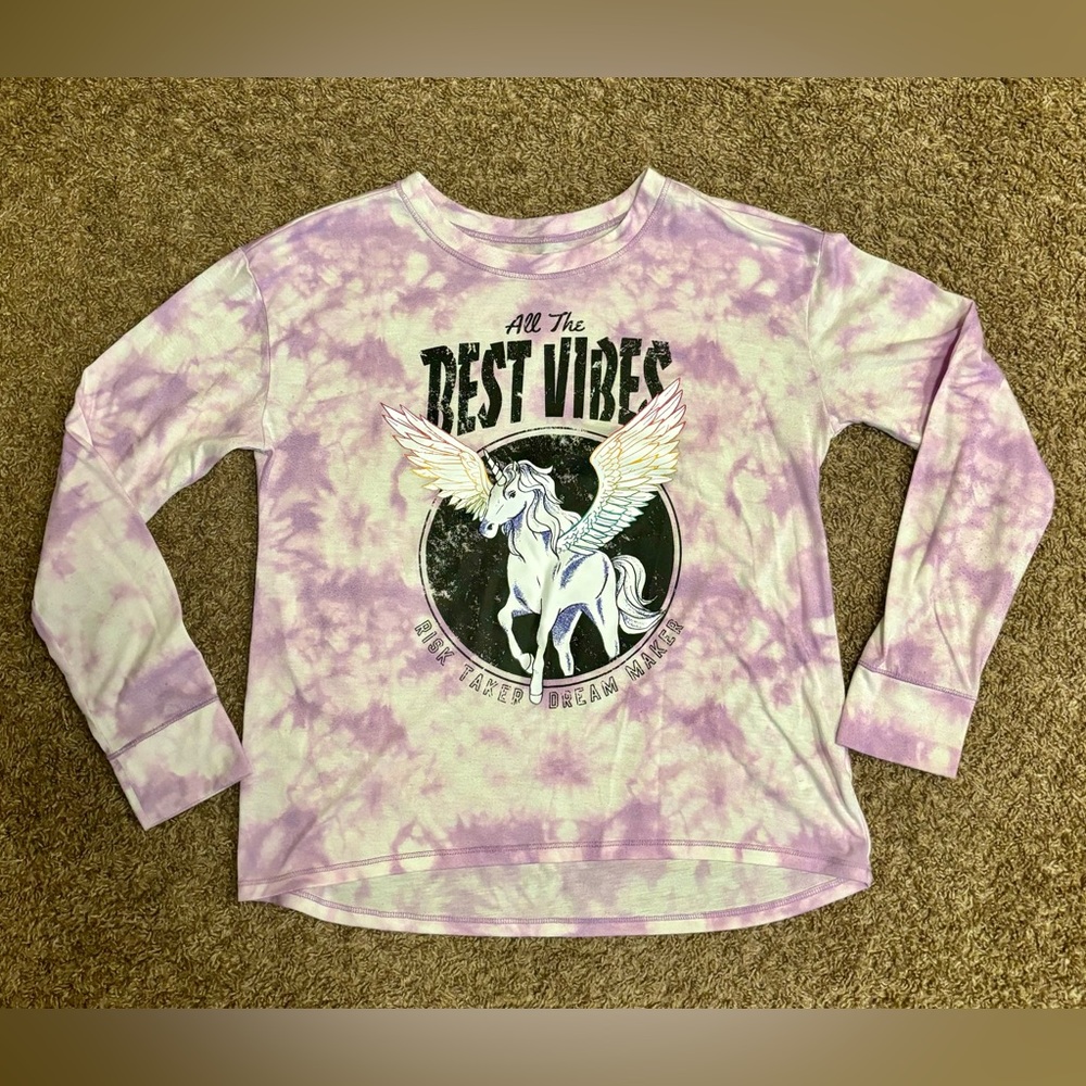 Girl’s Justice Graphic Tee Purple and White Size 16-18